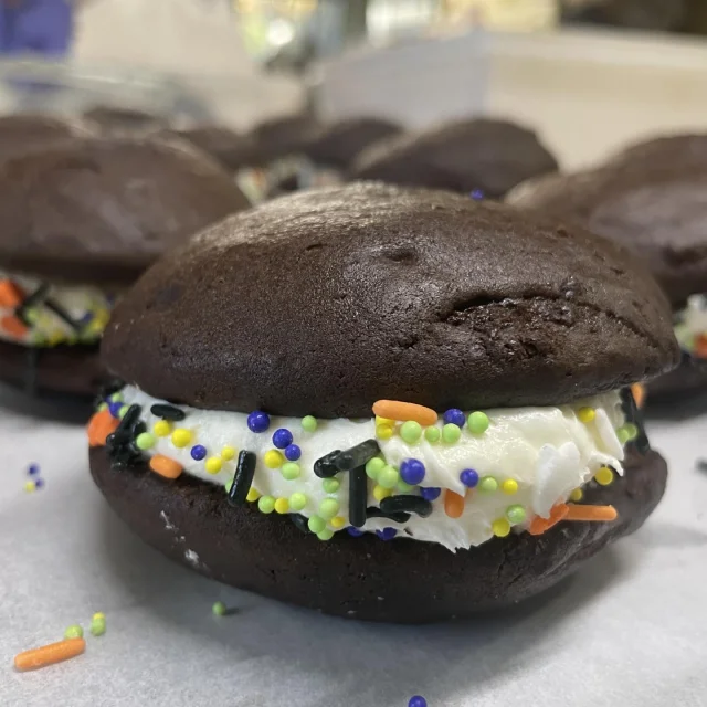 Don’t be spooked by our delicious whoopie pies! These sweet treats are perfect to get into the Halloween spirit. But hurry—our supply is limited, so grab yours before they vanish! 👻
.
.
.
#diemandfarm #wendellma #farmstore #shoplocal #buylocal #familyfarm #westernmass #franklincounty #pioneervalley #othersidema #visitwesternma #igers413 #413life #halloween