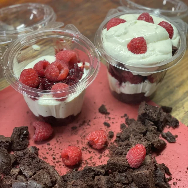 Treat yourself to our raspberry chocolate parfaits! Layered with rich chocolate, fresh raspberries, and topped with a generous dollop of real whipped cream, these parfaits are the perfect treat. Grab one in the farm store while they last!
.
.
.
#diemandfarm #wendellma #farmstore #shoplocal #buylocal #familyfarm #westernmass #franklincounty #pioneervalley #othersidema